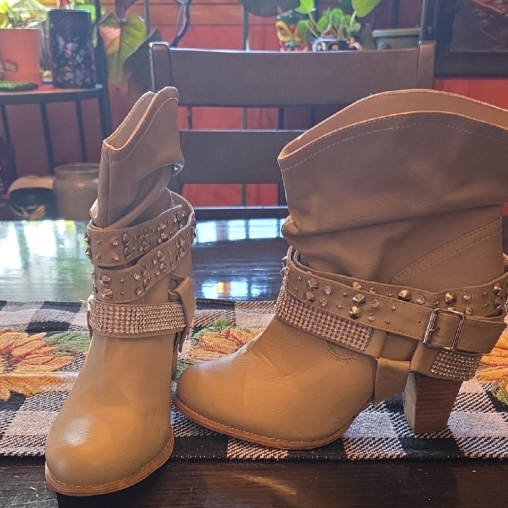 Studded Beige Heeled Boots